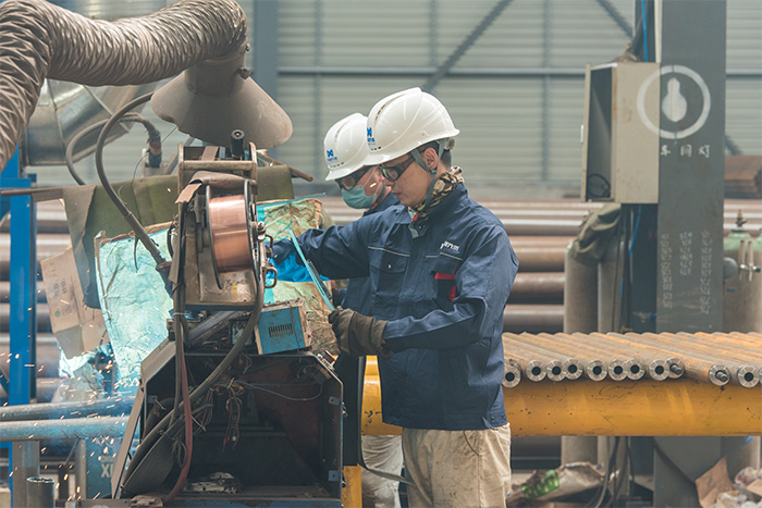 太仓网架自动化焊接